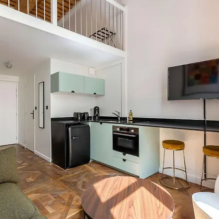 Platine - Furnished - Downtown شقة *